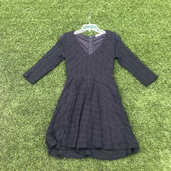 Black Lush Dress - Picture 1 of 1